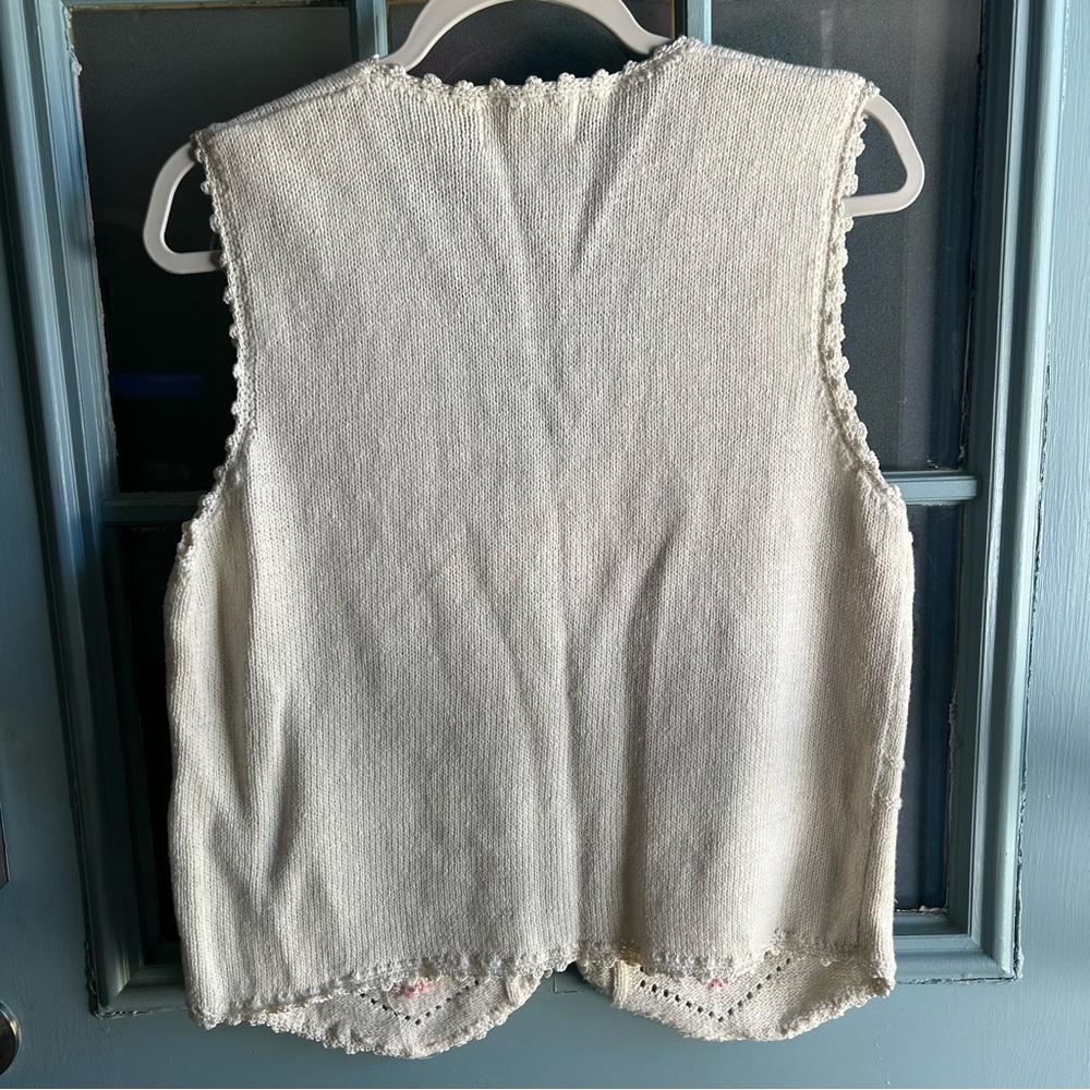 Vintage Knit Sweater Vest Beaded Embroidered Pearl Embellished Flower Cottage S - Picture 3 of 13